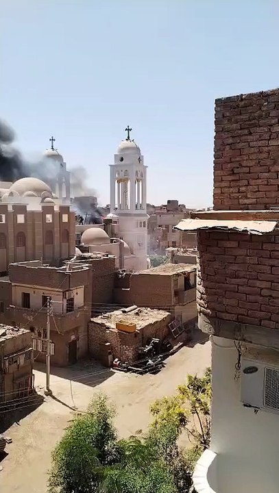 فيديو حريق كنيسه العذراء بإسنا