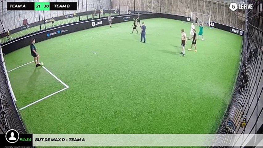 But de Max D - Team A