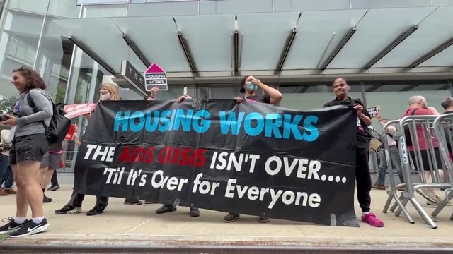 Protesters slam Musk, DOGE funding freeze outside New York Tesla store