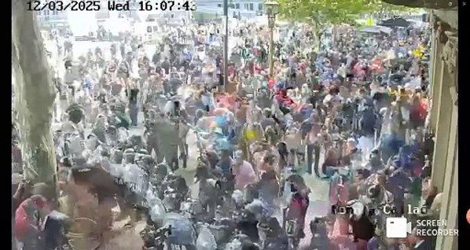 La Prefectura reprime en las marchas de los jubilados II