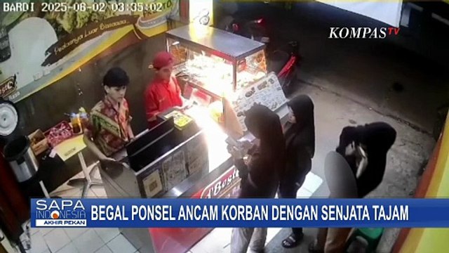 Detik-Detik Aksi Begal Ponsel Dengan Sajam di Depok Terekam Jelas di CCTV