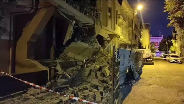Avcılar’da 6 katlı binada kısmi çökme meydana geldi
