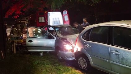 Celta atinge traseira de C3 estacionado e casal fica ferido no Recanto Tropical