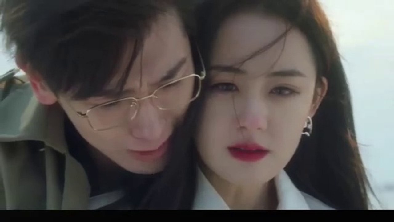 🔥 CEO Allergic to Women but falls for this DEMON GIRL At first Sight ! 💗 Full Drama Explain in Hindi