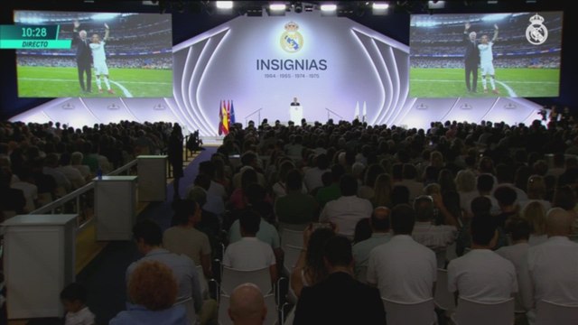 El lapsus de Florentino Pérez al homenajear a Ancelotti y Modric ante los socios