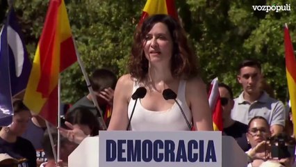 Ayuso: "Las dictaduras entran a sorbos, poquito a poquito y de manera inofensiva"