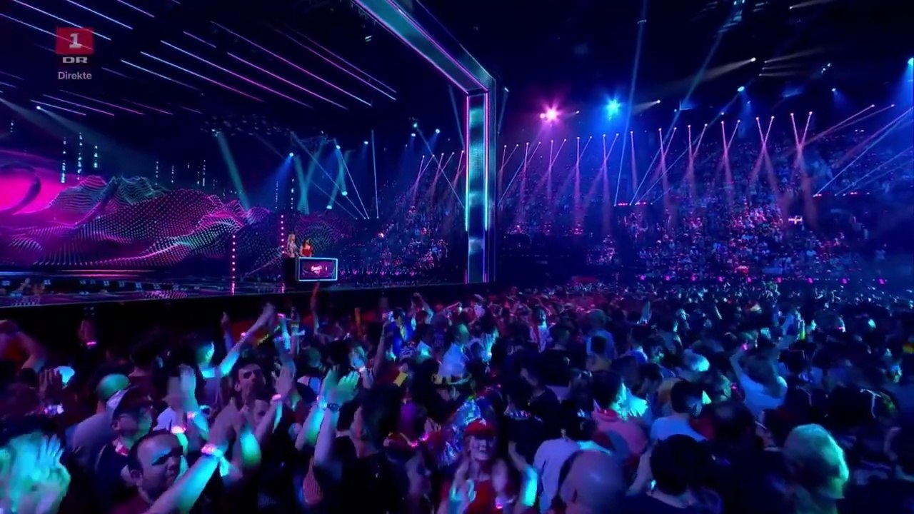 FINAL | Hele afstemning med jury votes samt televoting i finalen og interview med finaledeltagere i green room | Eurovision Song Contest 2025 | DR1