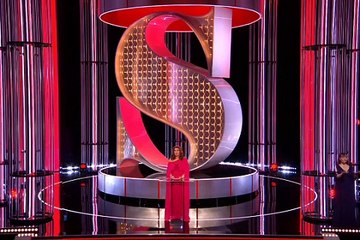 Sir David Jason - Open All Hours - Diamond Geezer & A Touch Of Frost : Present The British Soap Awards 2025 : Winner Is BBC EastEnders- EastEnders