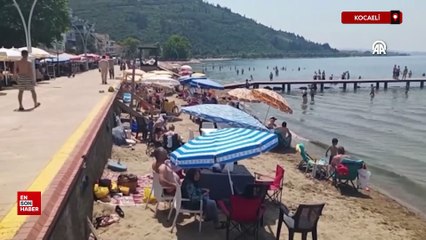 Kocaeli'nin mavi bayraklı plajlarında bayram tatili yoğunluğu