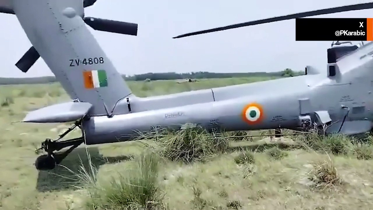 VİDEO: AH-64E Apache Hindistan'da acil iniş yaptı