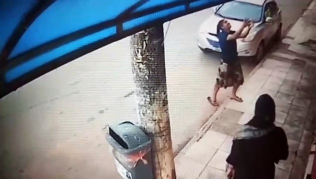 VÍDEO: Mulher salva cachorro que caiu de prédio no DF