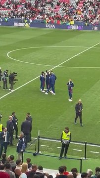 Los jugadores de la Selección, muy pendientes de Alcaraz: increíbles imágenes