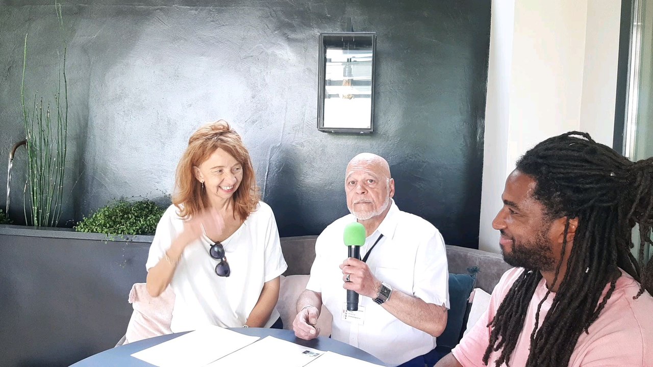 Interviews croisés de Françoise Cauwel et Raphaël Federici artistes du spectacle aux Lodges Sainte Victoire du 7 juin 2025