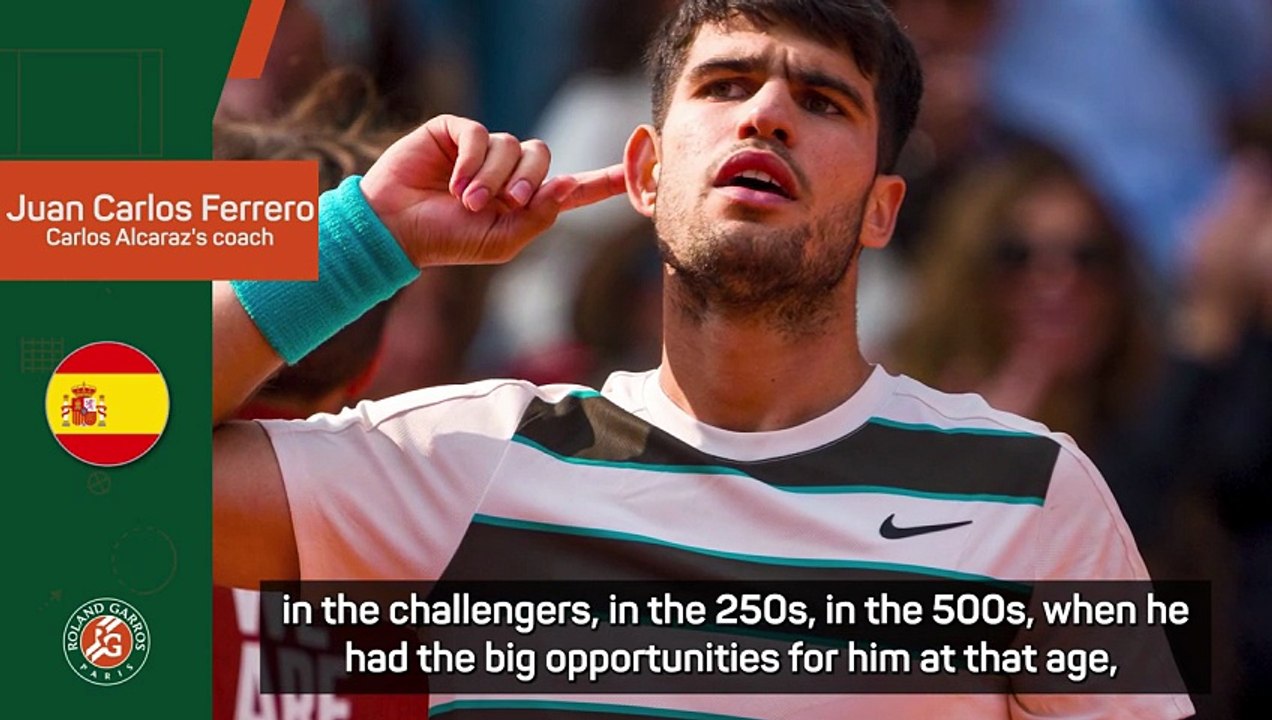 Alcaraz 'born to play' pressure moments - coach Juan Carlos Ferrero
