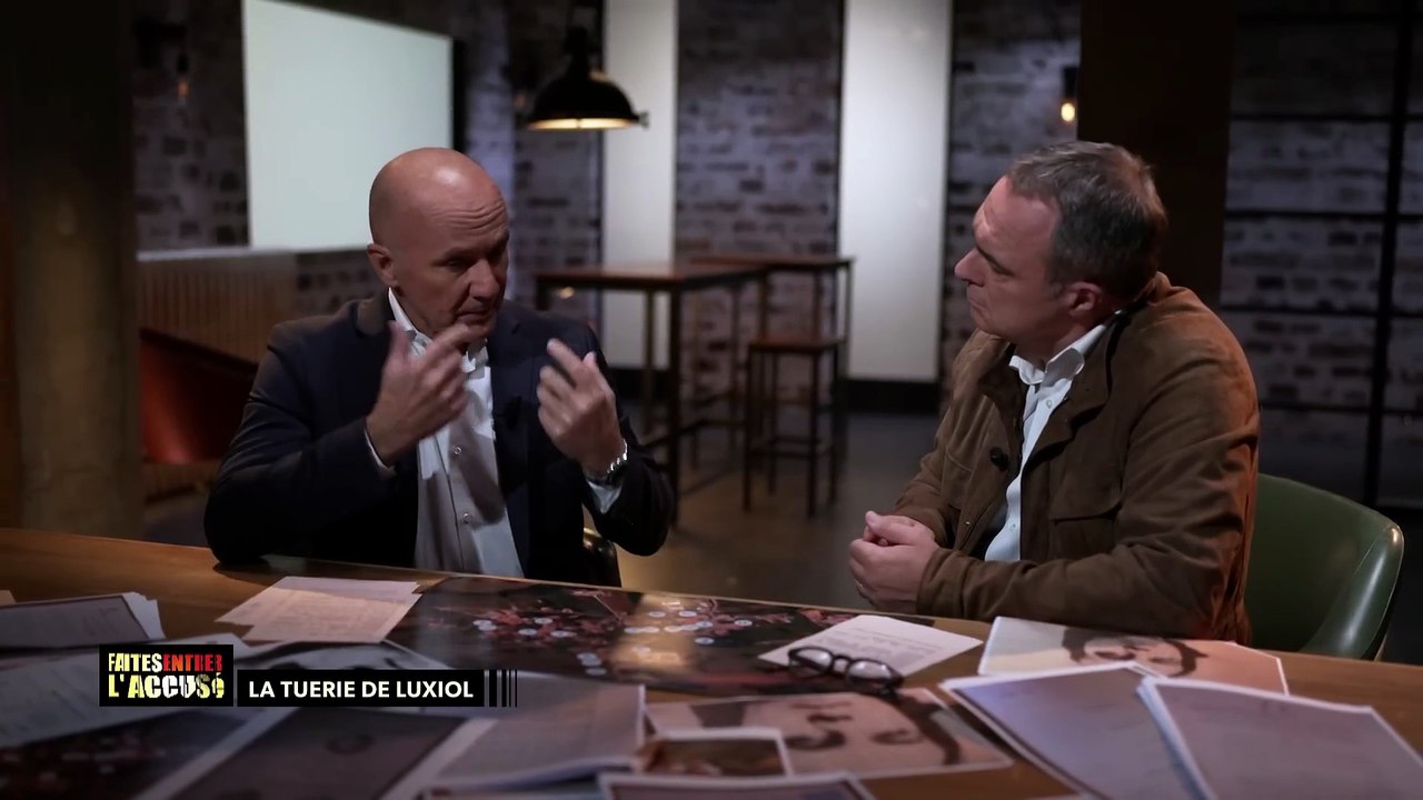 Faites Entrer lAccusé  Crimes Flagrants - Sur la route des tueurs de masse