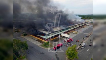 Fuego en el Merca Santo Domingo