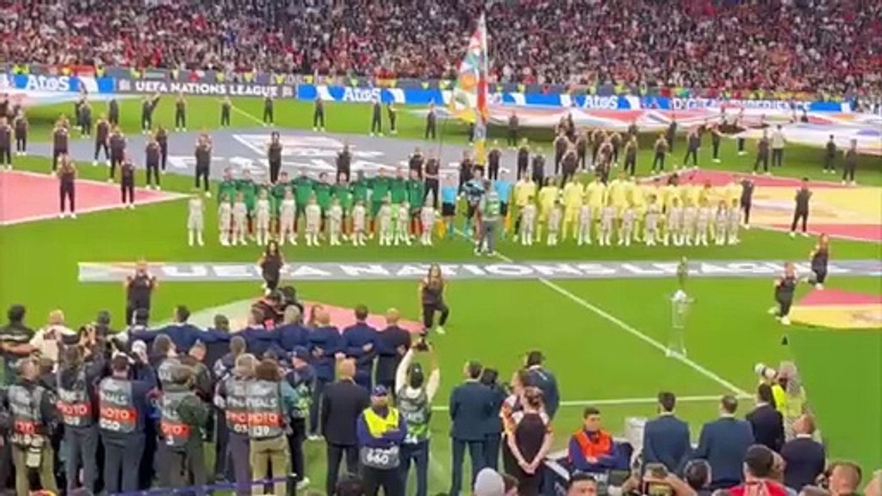 Golo de Ronaldo - Portugal x Espanha 2-2 - Melhores Momentos e Todos os Golos - Final da Liga das Nações 2025  Ronaldo Goal - Portugal vs Spain 2-2 - Highlights & All Goals - Nations League Final 2025