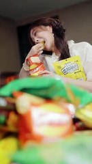 A skilled healer wins the cold CEO’s heart through acupuncture—their contract marriage unexpectedly turns into real love.