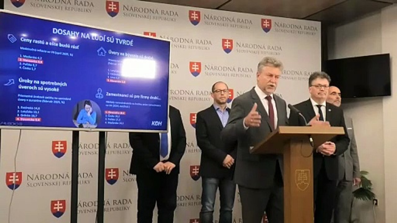 ZÁZNAM: J. Hajko: Súčasná vláda nedokáže viesť štát, musí šetriť na sebe