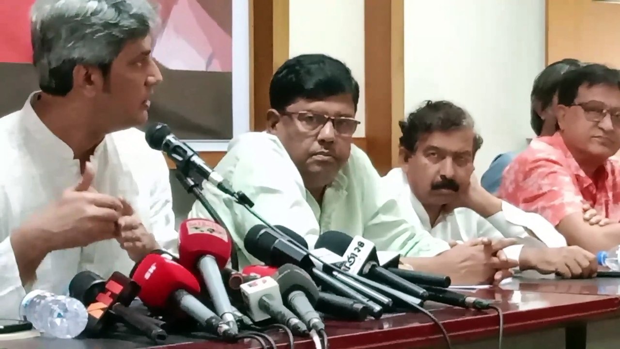 নির্বাচন-সংস্কার-বিচার যেন মুখোমুখি দাড় করিয়ে দিয়েছে,কোন দিকে বাংলাদেশের রাজনীতি?