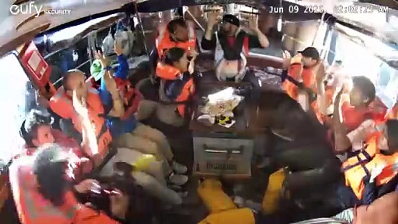 Israel intercepts Gaza-bound aid boat