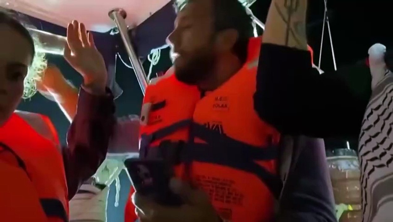 Israel intercepts a boat carrying 12 pro-Palestinian activists led by Greta Thunberg