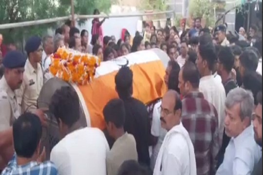 शहीद ASP आकाशराव गिरिपुंजे का पार्थिव शरीर पहुंचा घर
