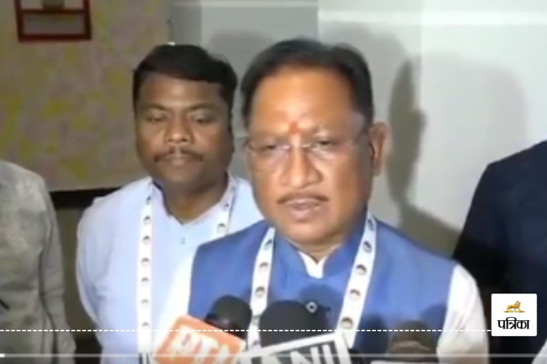 IED ब्लास्ट में शहीद एडिशनल SP को विनम्र श्रद्धांजलि, CM ने क्या कहा, देखें VIDEO