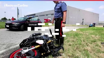 Incidente stradale tra moto e auto a Cesena, il video