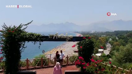 Antalya'da bir yaz klasiği: Bayramın son günü full çekti