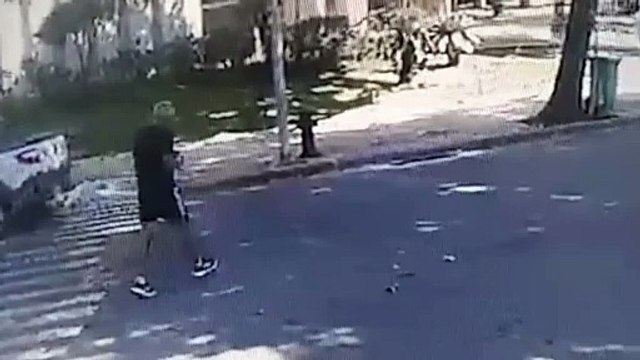 Criminosos invadem condomínio e assaltam morador na Barra da Tijuca