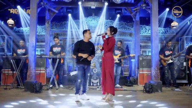 BAHTERA MAHLIGAI CINTA - Difarina Indra Adella Ft. Fendik Adella - OM ADELLA