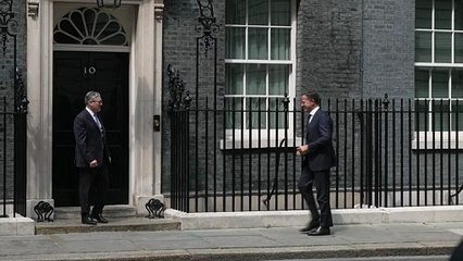 Starmer welcomes Nato chief to Downing Street