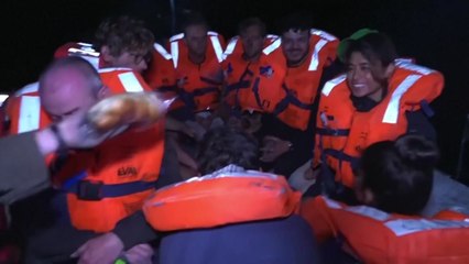 툰베리 탄 '가자지구 구호품 선박' 이스라엘군에 차단 / YTN