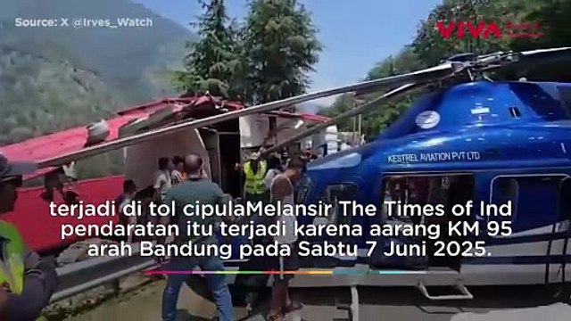 Dramatis! Detik detik Helikopter Mendarat Darurat di Jalan