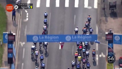 Jonathan Milan emerge en Issoire y se queda el amarillo de Pogacar