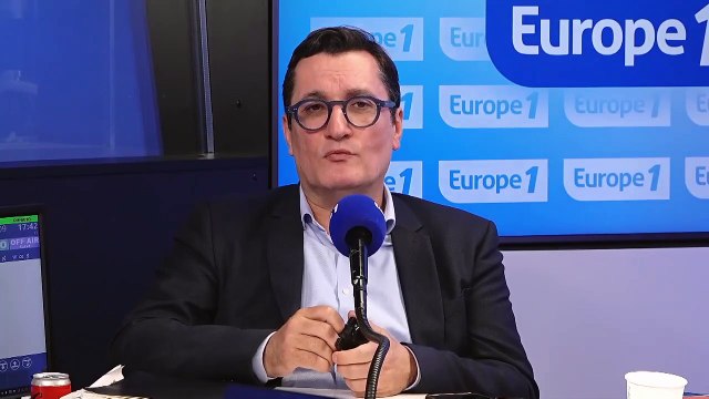 Cyril Hanouna - «Il y a une faiblesse intellectuelle terrible au niveau des politiques, mais également des journalistes» lance Lionel, auditeur d'Europe 1