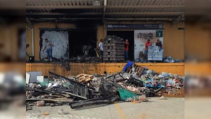 Estiman pérdidas de 500 millones de pesos en incendio del Merca