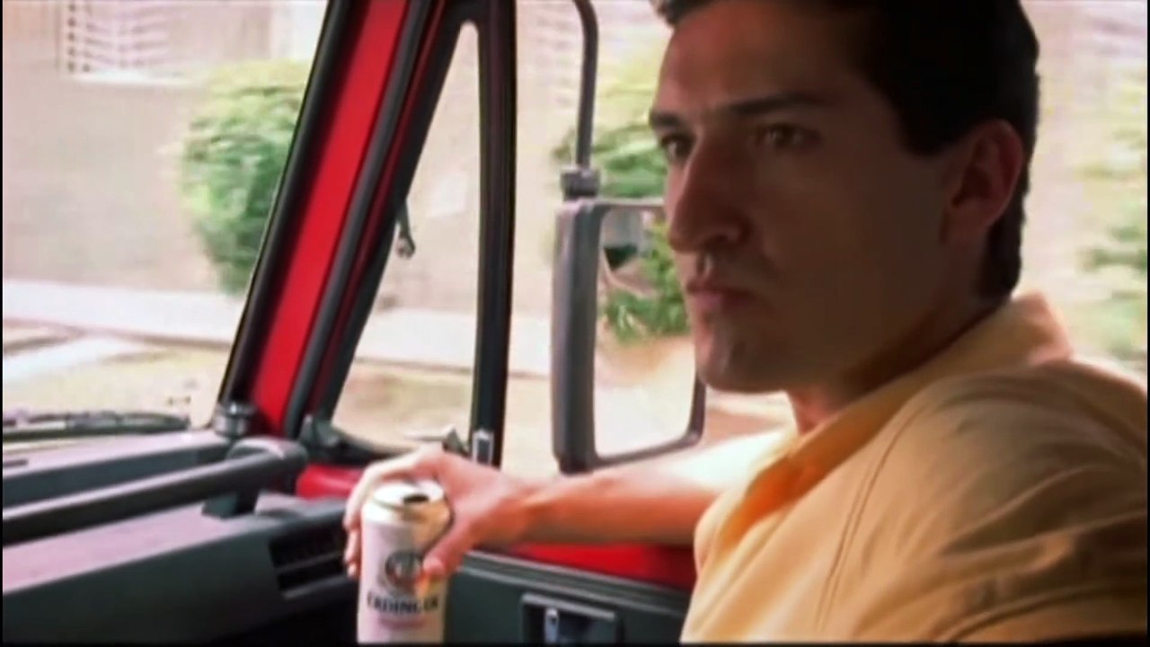 Sumas y restas | movie | 2004 | Official Trailer