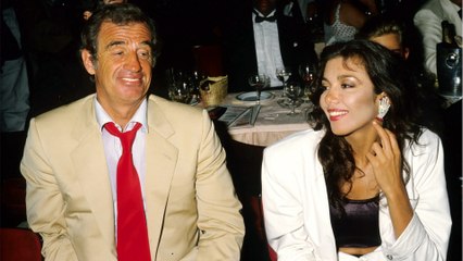 GALA VIDEO - Jean-Paul Belmondo : sa dernière compagne Carlos Sotto Mayor se dévoile dans un lieu secret loin de la France