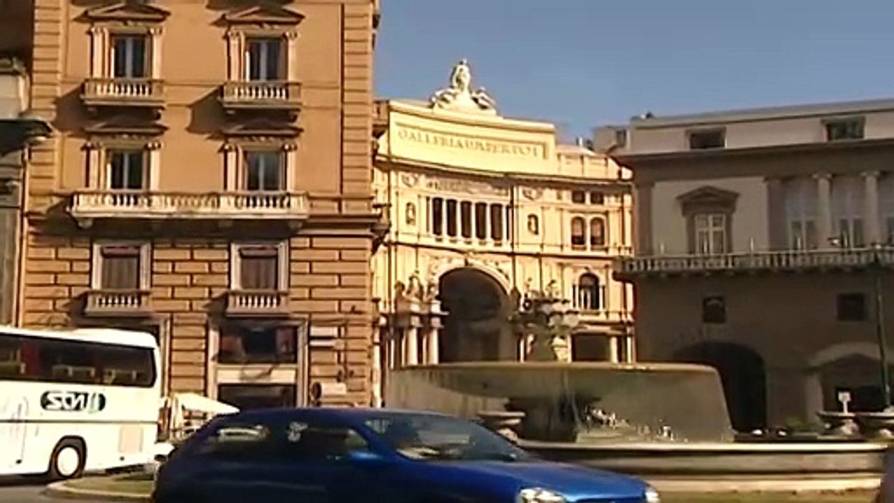 MARY ROOS — »Schau' Dich nicht um« | von MARY ROOS – mR | da music