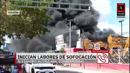 Registran un fuerte incendio en una empresa de productos desechables en Mérida, Yucatán