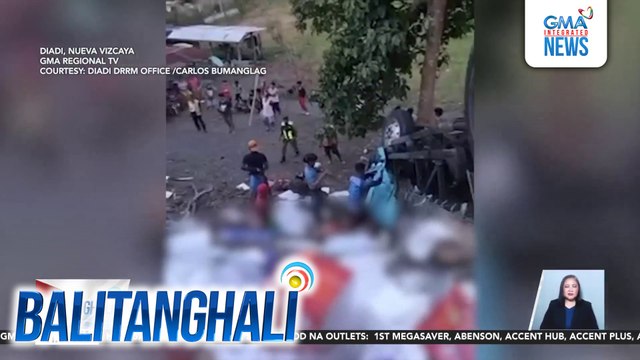 Truck na may kargang mga kahon ng bond paper, nahulog sa gilid ng kalsada; driver at pahinante, sugatan | Balitanghali