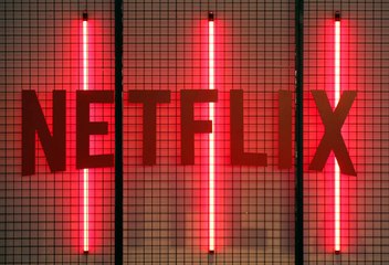 Netflix celebra 10 años en España consolidando su liderazgo entre las plataformas de pago por visión