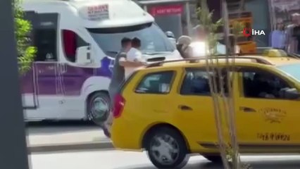 Bursa'da boks ringlerini aratmayan kavga