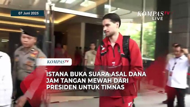 Istana Buka Suara Asal Dana Jam Tangan Mewah dari Presiden untuk Timnas Indonesia