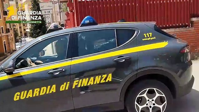 GdiF CALTANISSETTA: CONTRASTO AL CONTRABBANDO - SEQUESTRATI OLTRE 20 KG DI TABACCHI. (10.06.25)