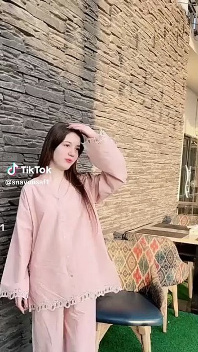 Sana Yousaf ka khubsurat Dance