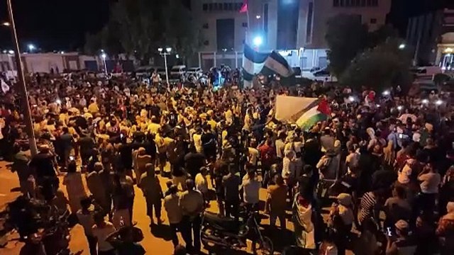 قافلة الصمود التضامنية تعبر الحدود التونسية الليبية (منظمون)