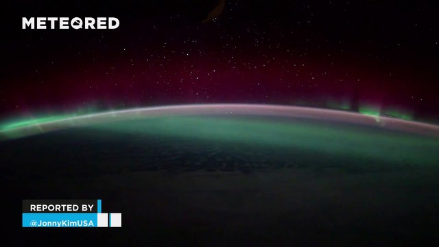 Astronaut Jonny Kim captures magnificent northern lights while flying over Southeast Asia and Australia! The images were recorded from the International Space Station.